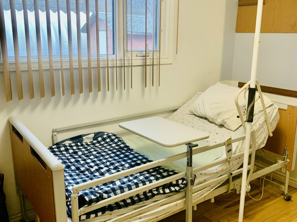 cropped_bed3